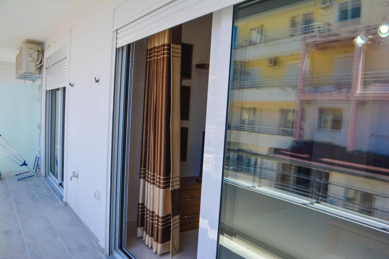 Ersid Apartaments In The Centre Sarande Exterior photo